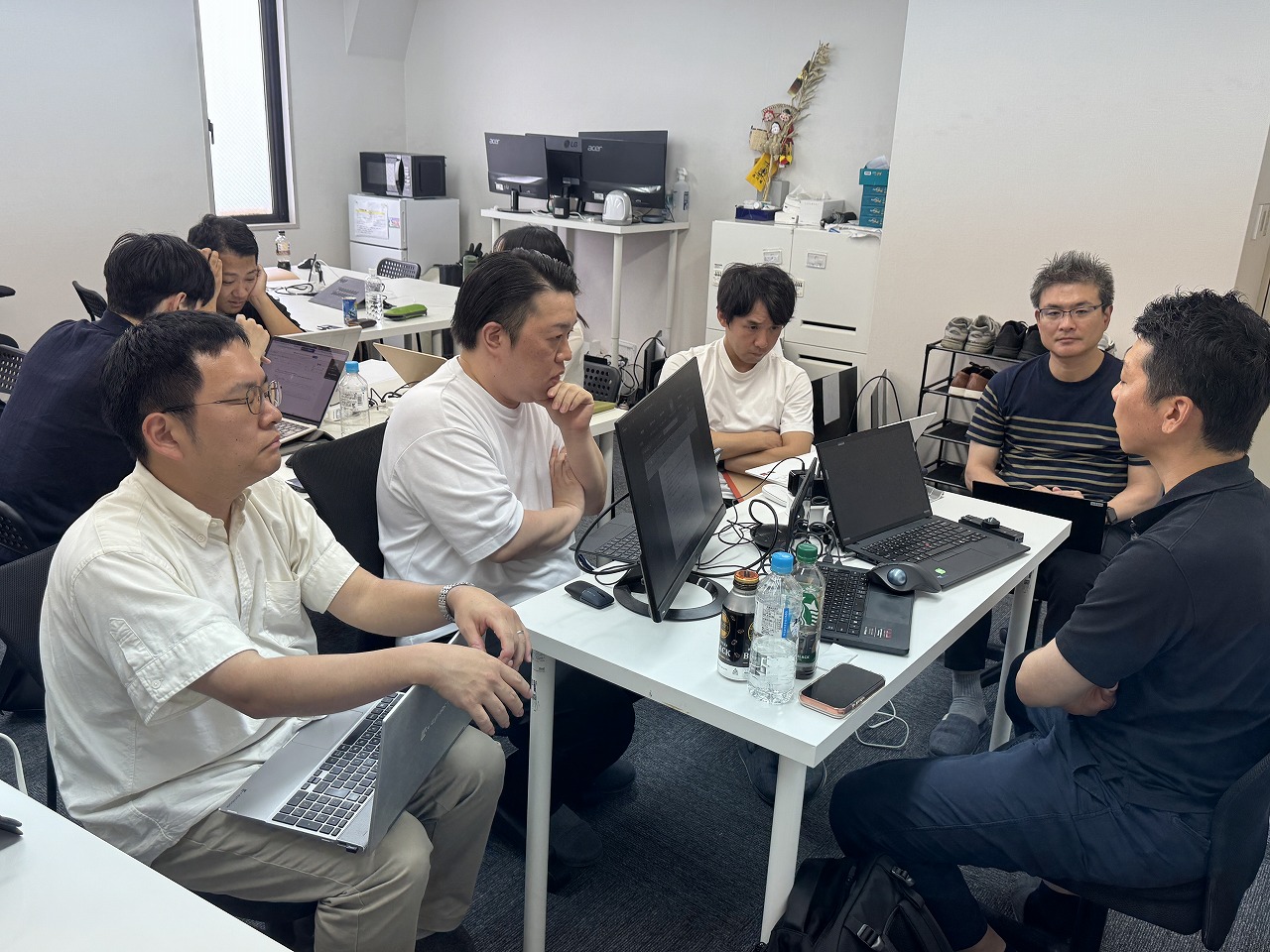 2日目：グループワーク（ストーリーライン作成）・中間レビュー・二宮社長講義（2回目）